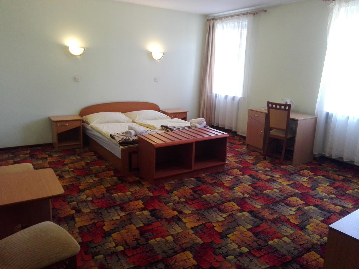 Bristol Economy Bed & Breakfast Bytom Luaran gambar