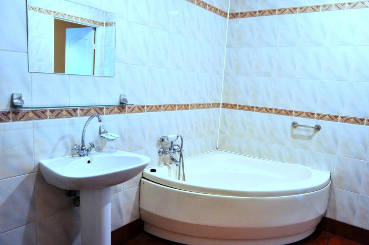 Bristol Economy Bed & Breakfast Bytom Luaran gambar